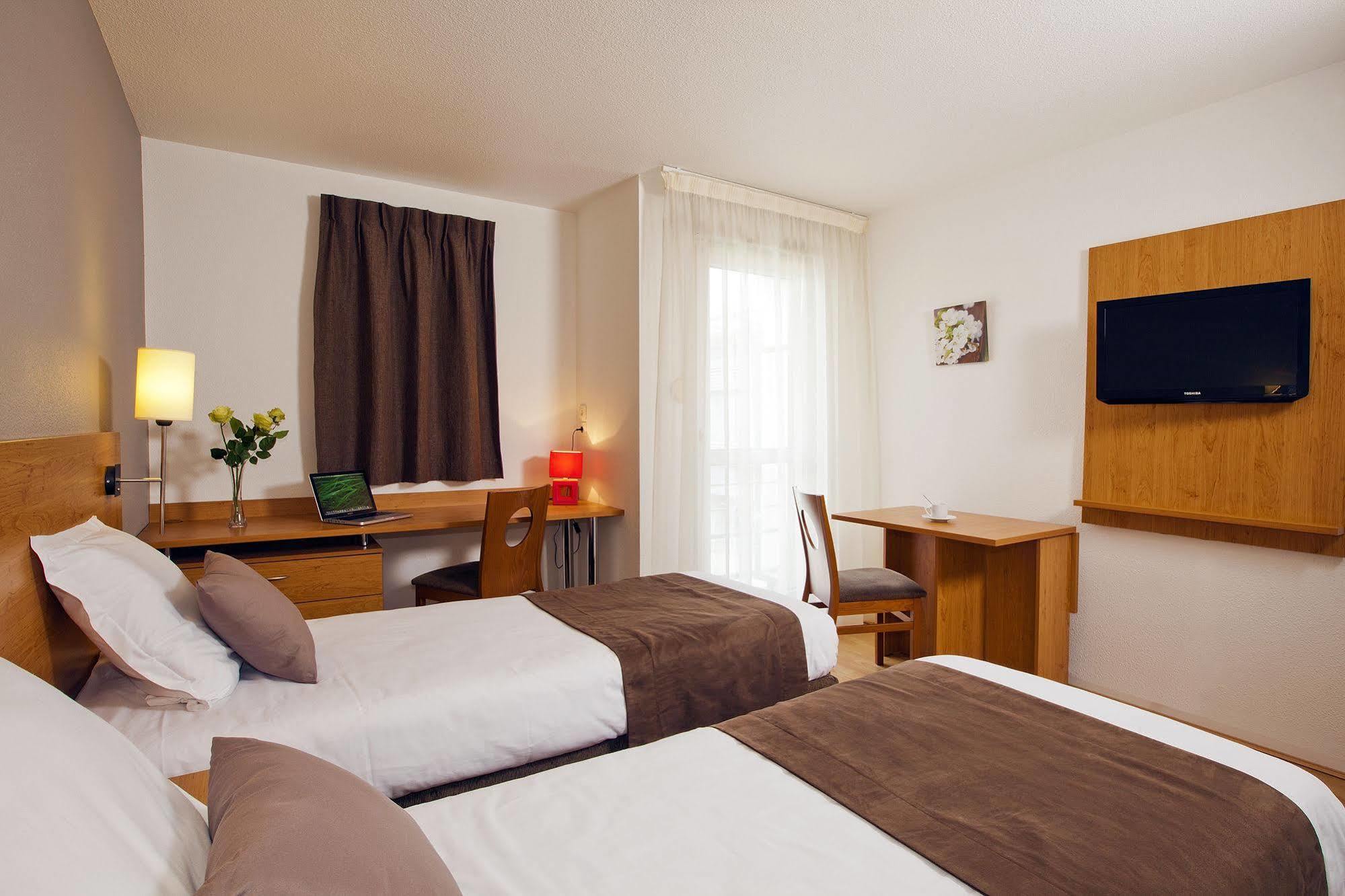 Sejours & Affaires La Rochelle Les Minimes Aparthotel Buitenkant foto