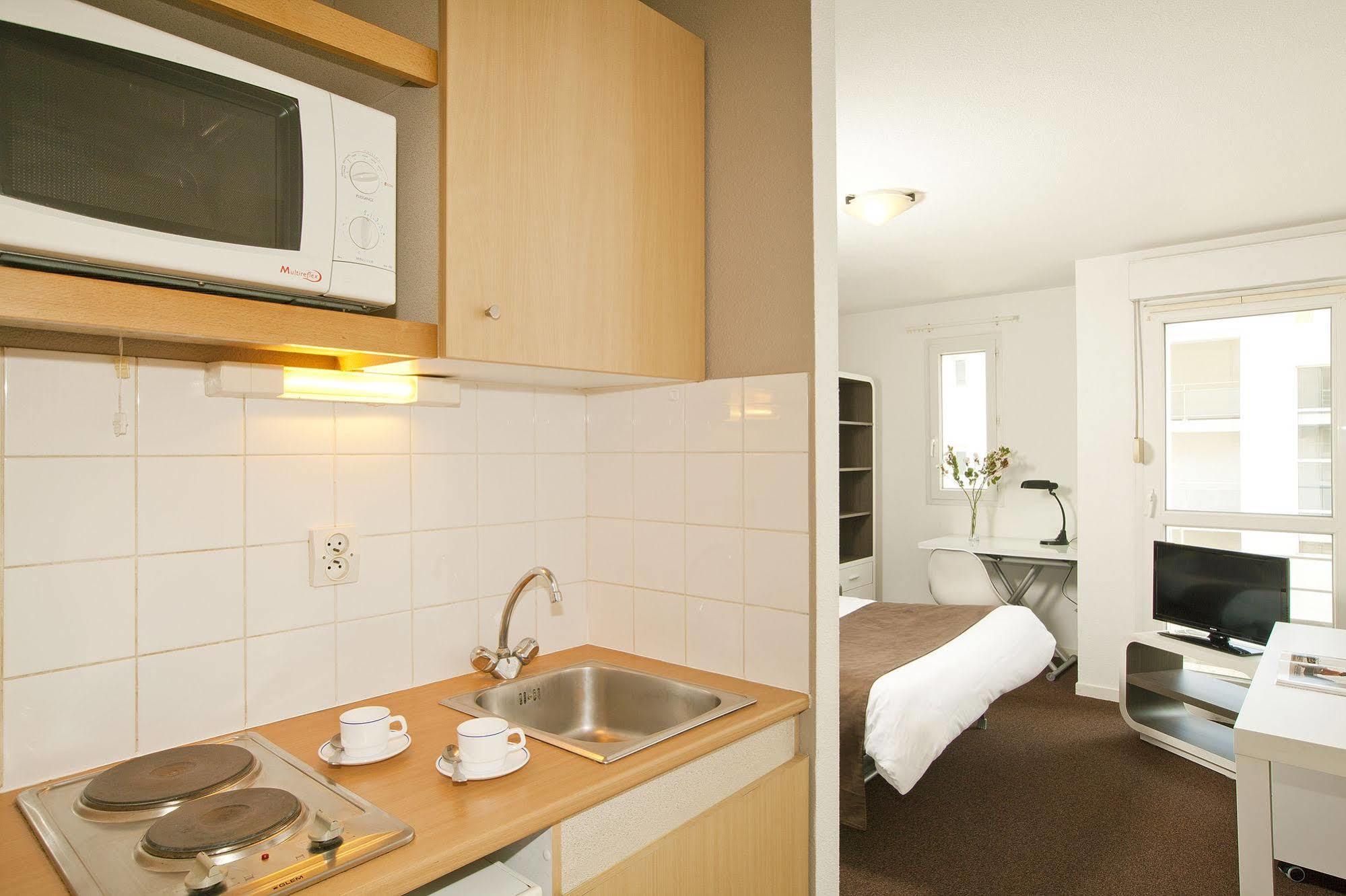 Sejours & Affaires La Rochelle Les Minimes Aparthotel Buitenkant foto